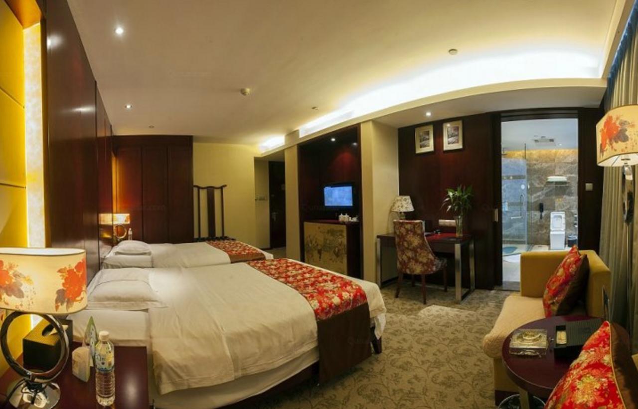 ويفانغ Dongfang Hotel المظهر الخارجي الصورة