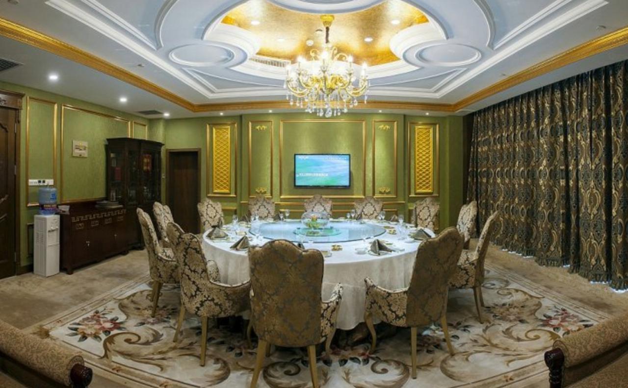 ويفانغ Dongfang Hotel المظهر الخارجي الصورة